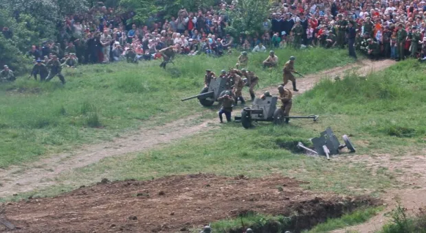 В Севастополе состоялась первая в составе России реконструкция штурма Сапун-горы советскими войсками в мае 1944 года