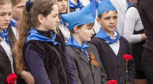 Последний воинский салют в честь павших героев. В Севастополе захоронили 98 воинов Великой Отечественной