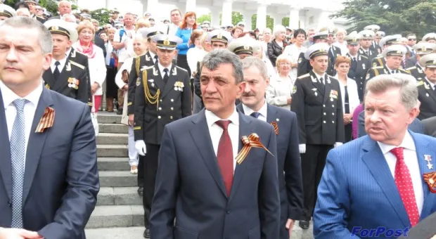 Как Севастополь своего президента встречал