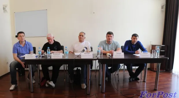 В Севастополе прошла пресс-конференция руководства севастопольской региональной общественной организации «Федерация бокса»
