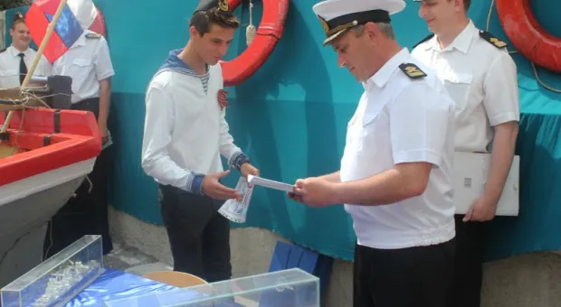 В Севастопольской детской морской флотилии состоялся 46-й торжественный выпуск воспитанников