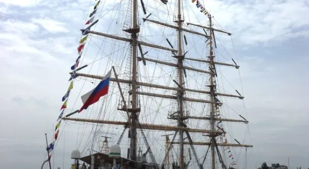 Сергей Миронов в Севастополе. Главный «справоросс» выступил на паруснике «Надежда» перед севастопольскими работниками культуры Сергей Миронов в Севастополе. Главный «справоросс» выступил на паруснике «Надежда» перед севастопольскими работниками культуры