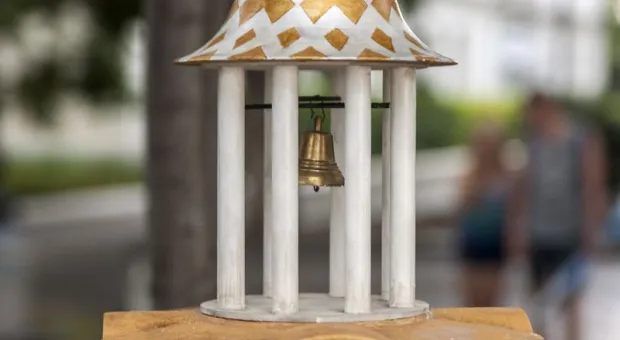 Часть коллекции "Крым в миниатюре" разместилась на Приморском бульваре в Севастополе. После экспонаты поедут в тур по России Часть коллекции "Крым в миниатюре" разместилась на Приморском бульваре в Севастополе. После экспонаты поедут в тур по России