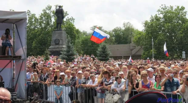 Гала-концерт российских мастеров эстрады в Севастополе прошел на "ура!"