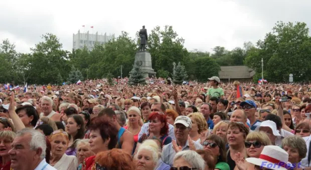 Гала-концерт российских мастеров эстрады в Севастополе прошел на "ура!"