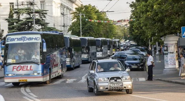 На главной площади Севастополя выступил Большой детский хор России. В полном составе ― 1000 детей