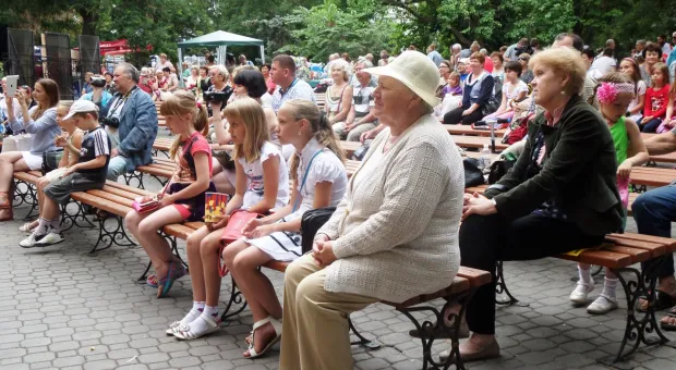 Сергей Миронов на День города подарил севастопольцам «Московского Соловья». «Справедливая Россия» открывает и поддерживает таланты