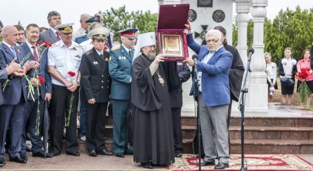 В Парке Победы открыт Мемориал защитникам, павшим и пропавшим без вести при освобождении Севастополя в годы войны