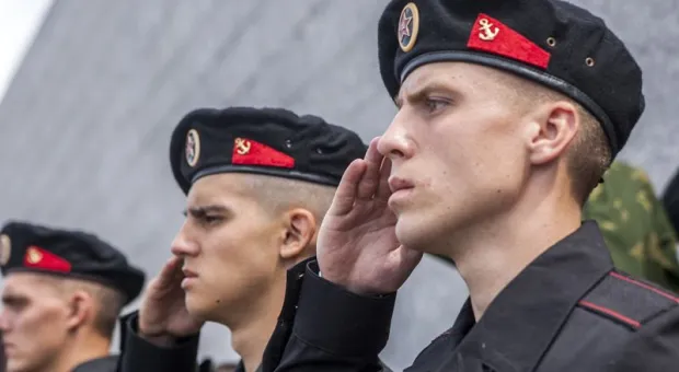 На 35-й Береговой батарее захоронили останки воинов, погибших на последних рубежах обороны Севастополя