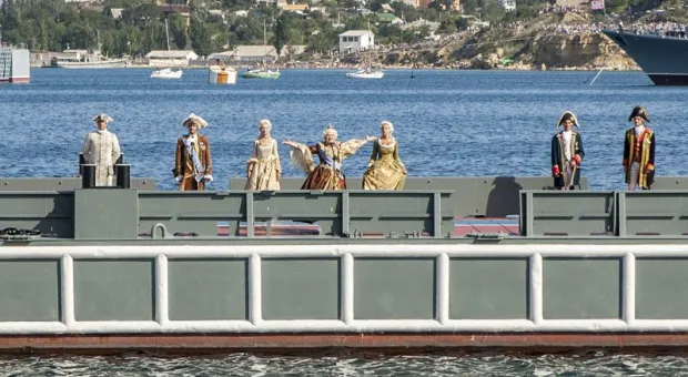 В Севастополе с размахом отмечают День ВМФ