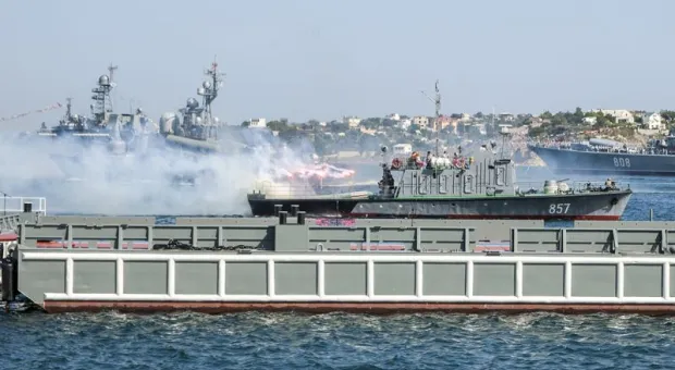 В Севастополе с размахом отмечают День ВМФ