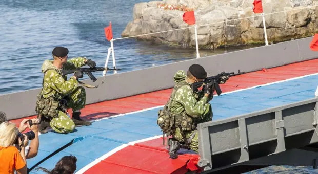 В Севастополе с размахом отмечают День ВМФ