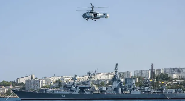 В Севастополе с размахом отмечают День ВМФ