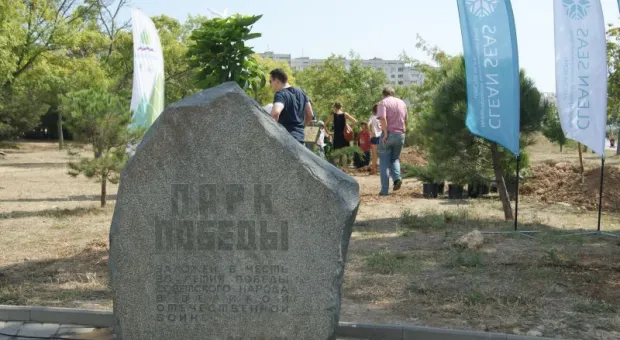 В парке Победы Севастополя заложили «Гагаринский сад» и презентовали «Аллею России»