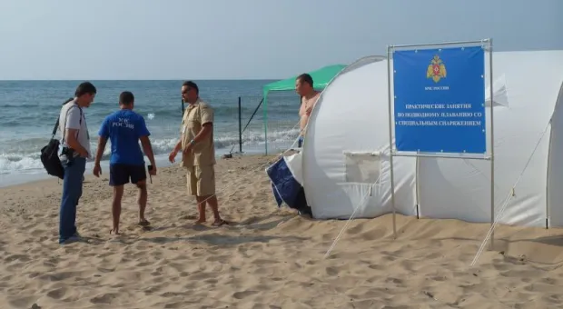 Профессию спасателя МЧС в международном молодежном лагере «Таврида» примерила на себя корреспондент Форпоста