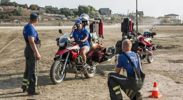 Профессию спасателя МЧС в международном молодежном лагере «Таврида» примерила на себя корреспондент Форпоста