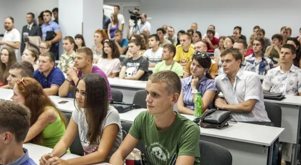 Алексей Чалый выступил перед студентами СевНТУ: «Нам нужны специалисты самого высокого уровня» Алексей Чалый выступил перед студентами СевНТУ: «Нам нужны специалисты самого высокого уровня»