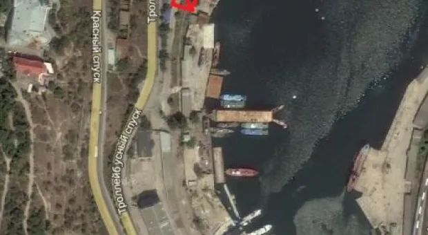 В Севастополе ищут способ разгрузки центрального кольца. Как вариант: запретить парковку и вернуть двустороннее движение В Севастополе ищут способ разгрузки центрального кольца. Как вариант: запретить парковку и вернуть двустороннее движение