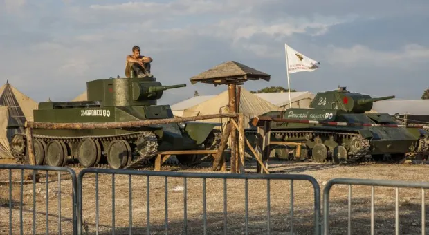 На знаменитых Федюхиных высотах в Севастополе проходит Крымский военно-исторический фестиваль