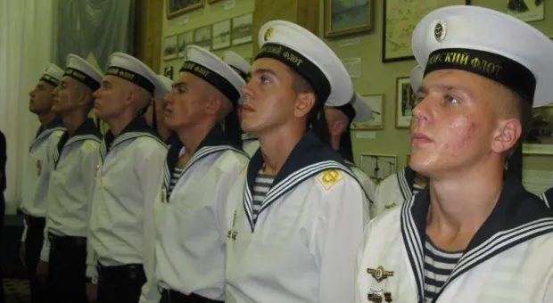 Черноморцам спустя без малого 100 лет возвращен Андреевский флаг линейного корабля «Император Александр III»