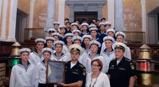 Черноморцам спустя без малого 100 лет возвращен Андреевский флаг линейного корабля «Император Александр III»