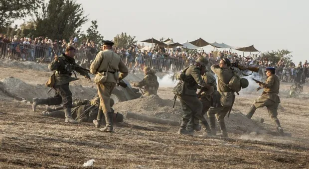 Первый Крымский военно-исторический фестиваль завершился Освобождением Севастополя Первый Крымский военно-исторический фестиваль завершился Освобождением Севастополя