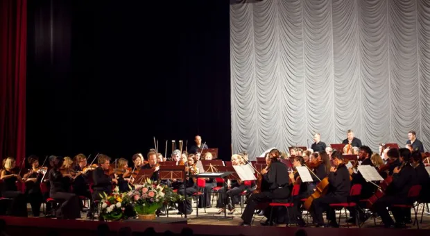 В Севастополе с грандиозным успехом выступил оркестр "Новая Россия" Юрия Башмета