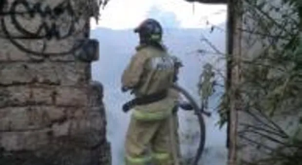 Пожар в неэксплуатируемом здании в Гагаринском районе ликвидирован.