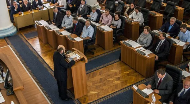 В Севастополе открылась первая сессия Законодательного Собрания I созыва. Итоги дня