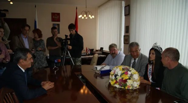 В Севастополе проведут Международный конкурс красоты «Миссис Америка и Миссис Россия - 2015»