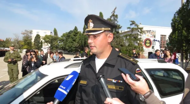 Автомобиль в награду за добросовестную службу Автомобиль в награду за добросовестную службу