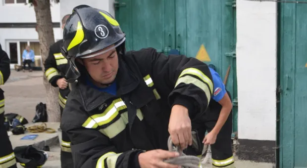 В Севастополе выбрали лучшего пожарного и лучшего начальника караула В Севастополе выбрали лучшего пожарного и лучшего начальника караула