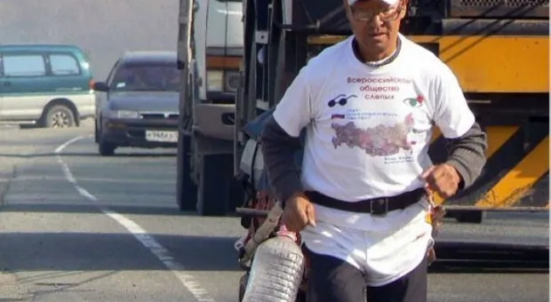 Бегун Петр Наумов – финиш в Севастополе! Бегун Петр Наумов – финиш в Севастополе!