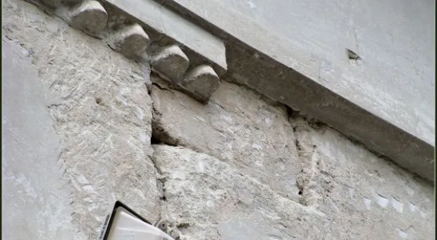 Замгубернатора и подрядчик объяснили, что на самом деле происходит с Графской пристанью в Севастополе Замгубернатора и подрядчик объяснили, что на самом деле происходит с Графской пристанью в Севастополе