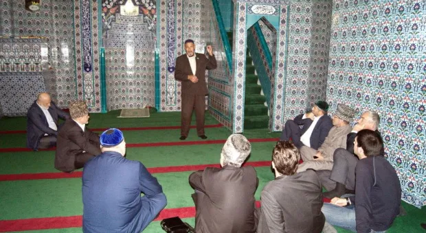 Севастополь посетила делегация мусульман Белоруссии и РФ Севастополь посетила делегация мусульман Белоруссии и РФ