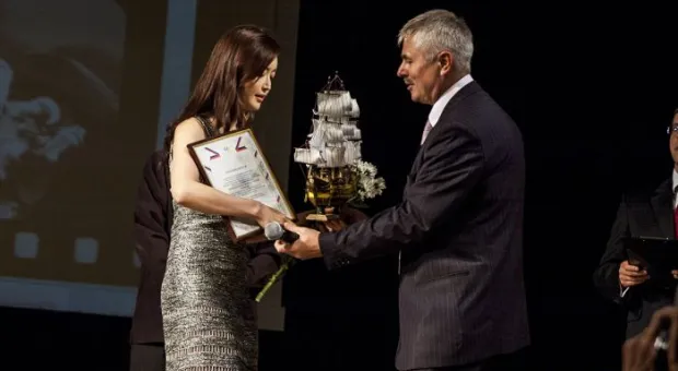 Гран-при XII Международного фестиваля военного кино имени Ю.Н. Озерова уехал в Чехию Гран-при XII Международного фестиваля военного кино имени Ю.Н. Озерова уехал в Чехию