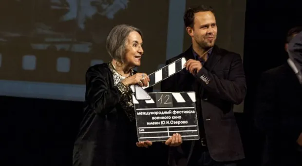 Гран-при XII Международного фестиваля военного кино имени Ю.Н. Озерова уехал в Чехию Гран-при XII Международного фестиваля военного кино имени Ю.Н. Озерова уехал в Чехию
