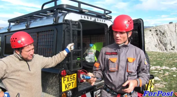 Горные спасатели покоя не знают Горные спасатели покоя не знают