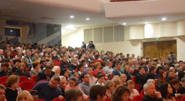 Концерт Юрия Башмета и Всероссийского юношеского симфонического оркестра прошел в Севастополе Концерт Юрия Башмета и Всероссийского юношеского симфонического оркестра прошел в Севастополе