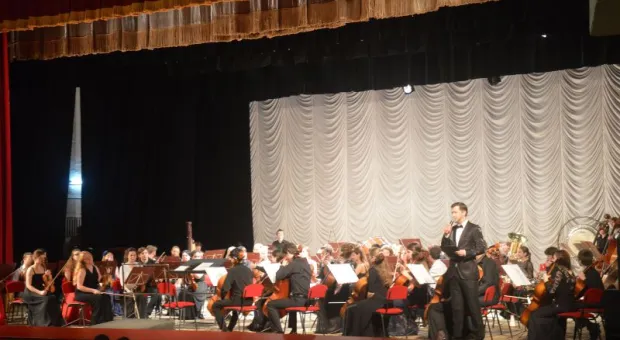 Концерт Юрия Башмета и Всероссийского юношеского симфонического оркестра прошел в Севастополе Концерт Юрия Башмета и Всероссийского юношеского симфонического оркестра прошел в Севастополе