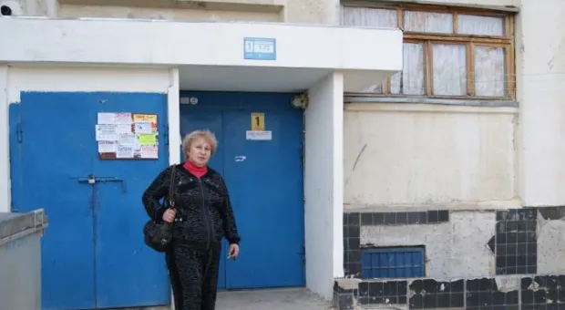 В доме №5 по ул. Б. Михайлова уже месяц не работает лифт. Коммунальные службы убеждают, что вопрос на контроле В доме №5 по ул. Б. Михайлова уже месяц не работает лифт. Коммунальные службы убеждают, что вопрос на контроле