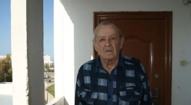 В доме №5 по ул. Б. Михайлова уже месяц не работает лифт. Коммунальные службы убеждают, что вопрос на контроле В доме №5 по ул. Б. Михайлова уже месяц не работает лифт. Коммунальные службы убеждают, что вопрос на контроле