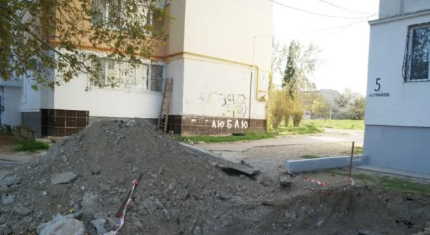 В доме №5 по ул. Б. Михайлова уже месяц не работает лифт. Коммунальные службы убеждают, что вопрос на контроле В доме №5 по ул. Б. Михайлова уже месяц не работает лифт. Коммунальные службы убеждают, что вопрос на контроле