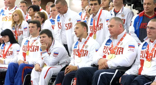 «Каждому произнес добрые слова». Севастопольские паралимпийцы в Сочи встретились с Путиным