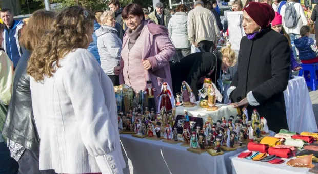 Ремесленники Крыма и Севастополя представили свои товары на ярмарке в центре города