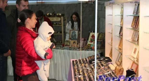 В подземном паркинге "Муссона" проходит "губернаторская выставка" индустрии красоты и здоровья