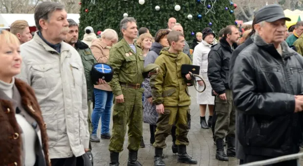 Неземное торжество и колядки с губернатором: в Севастополе отметили Рождество