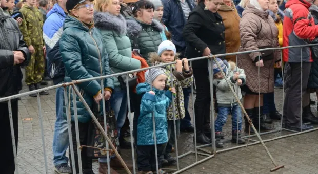 Неземное торжество и колядки с губернатором: в Севастополе отметили Рождество