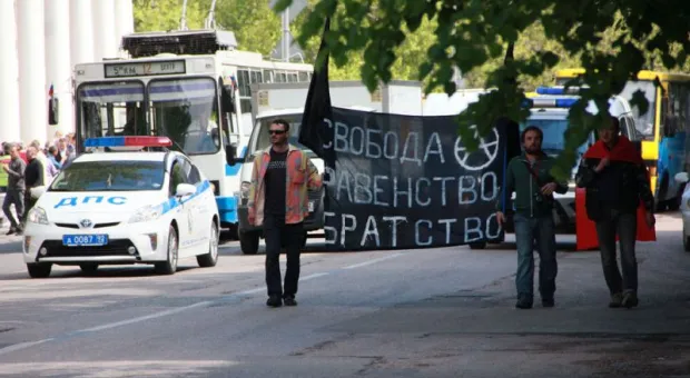 В Севастополе 1 мая отметили пятитысячной демонстрацией