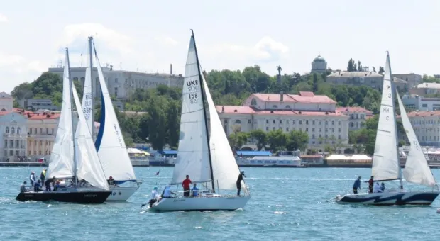 В Севастополе прошла парусная регата «Морское перо-2016»